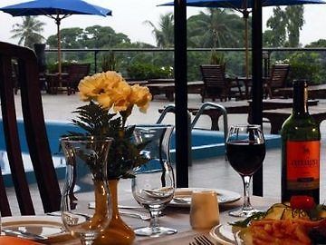 Millennium Towers Hotel Dar es Salaam Ngoại thất bức ảnh